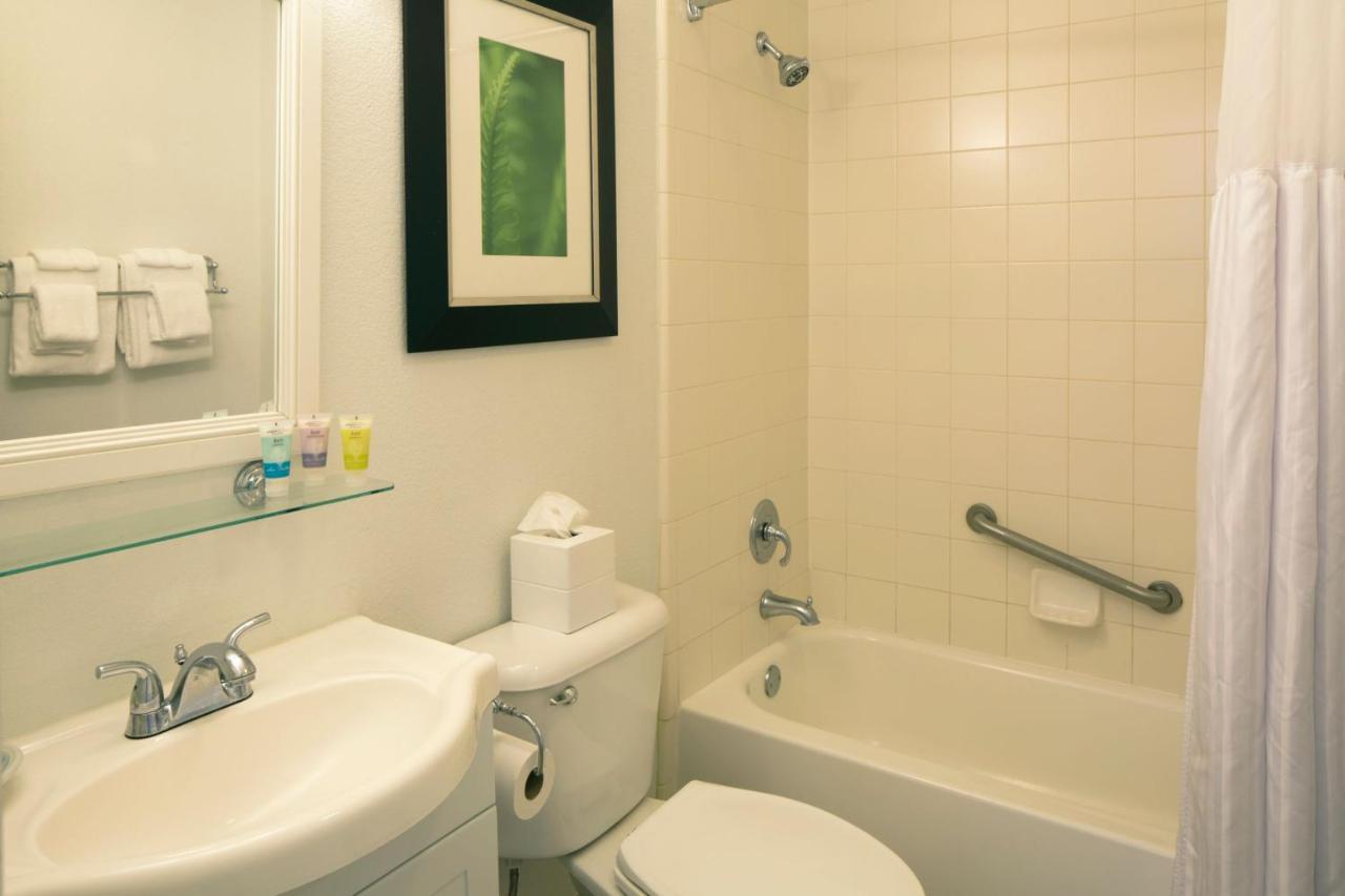 Bluegreen Vacations Daytona Seabreeze, Ascend Resort Collection Дейтона-Бич-Шорс Экстерьер фото