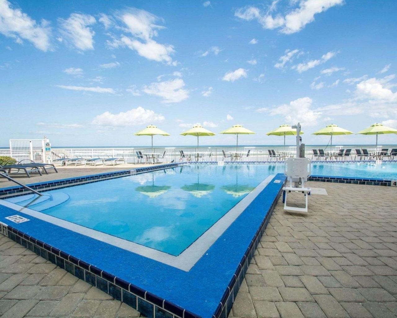 Bluegreen Vacations Daytona Seabreeze, Ascend Resort Collection Дейтона-Бич-Шорс Экстерьер фото